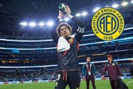 ¡Por su sexto Mundial! Memo Ochoa firma con equipo de Chipre y alza la mano para 2026