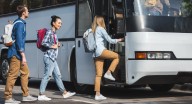 La Junta denuncia a empresas de transporte escolar por inflar los precios