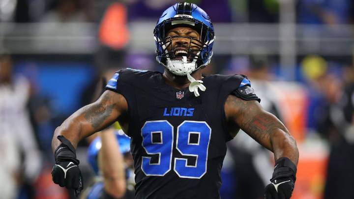 Eagles sign Za'Darius Smith, put Ben VanSumeren (knee) on IR
