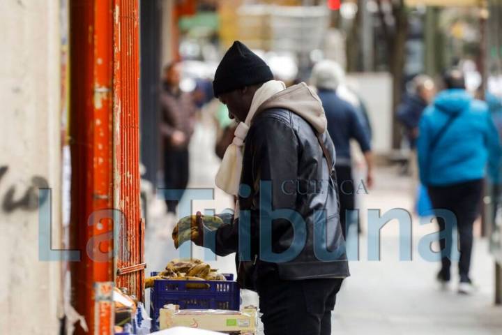 Los extranjeros con permiso laboral se quintuplican en 10 años