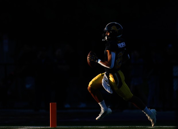 High school football in pictures: Our staff’s best photos of Week 2, 2025