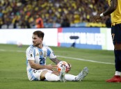 En vivo: la Selección Argentina pierde ante Ecuador y ambos juegan con 10