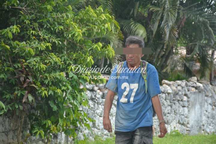 Hombre deambula por las calles de Peto con una herida en la cabeza