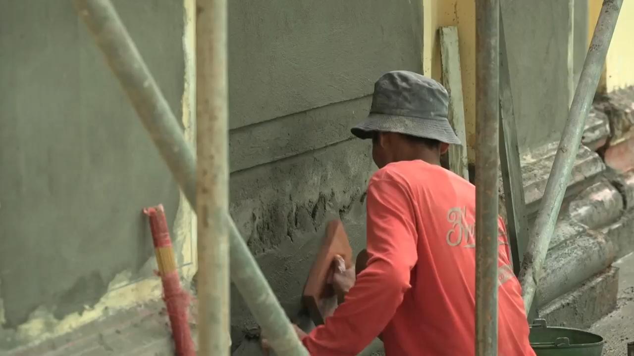 AP visit to Myanmar highlights struggle to rebuild after earthquake while civil war rages