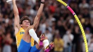 ¿Cuánto dinero ganó Armand “Mondo” Duplantis por su nueva medalla de oro en el Mundial de Atletismo?