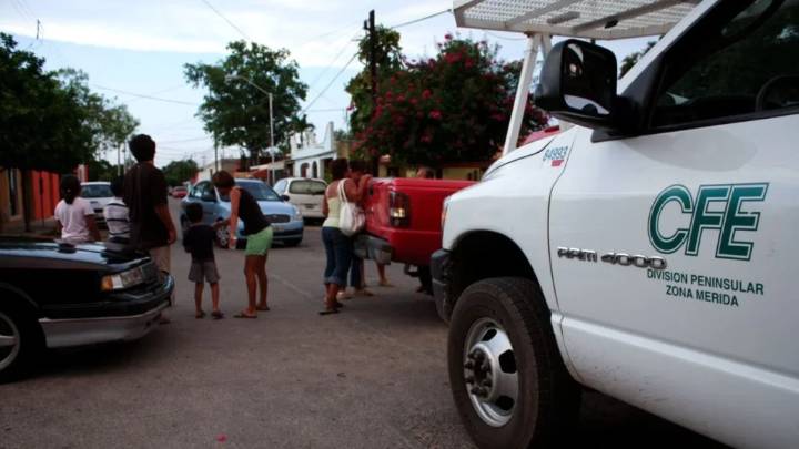Se restablece servicio eléctrico tras apagón masivo en el sureste: Sheinbaum