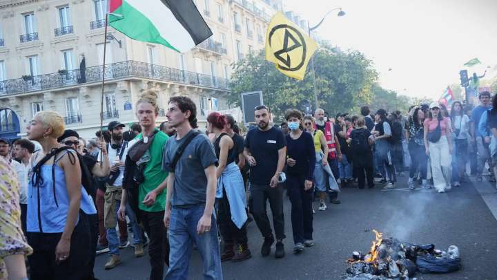 La huelga anti-recortes reúne en Francia a 500.000 personas y revive el malestar del 2023