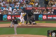 Luis Arráez llega a número redondo de hits de por vida en MLB y va por récord de  Ichiro Suzuki