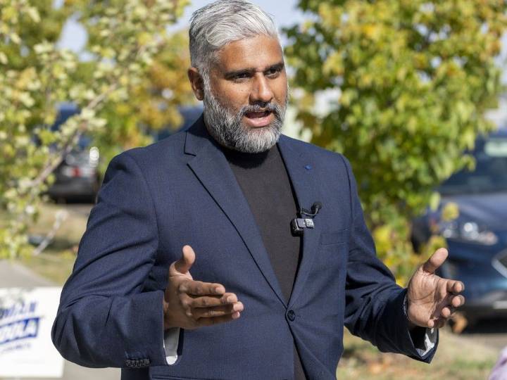 Edmonton candidates call for special voting amid Diwali conflict