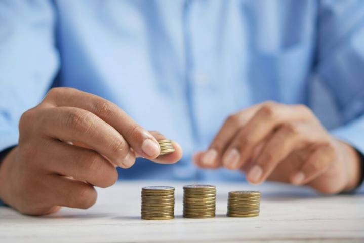 Salary growth in Canadian tech hits three