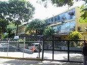 Niña muere arrollada en Caracas