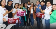 Tonantzin Fernández entrega becas a jóvenes deportistas y universitarios de San Pedro Cholula