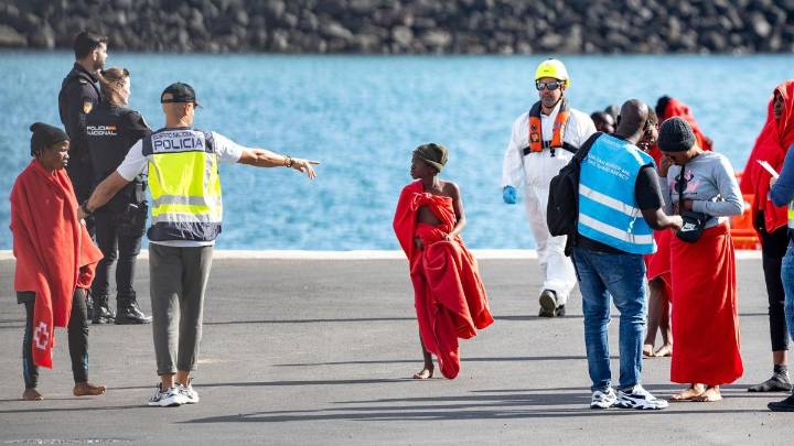 Madrid presenta su tercer recurso contra el reparto de menores migrantes no acompañados planteado por el Gobierno