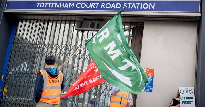 Tube strike latest - TfL 'do not expect any changes' as RMT say 'get back round the table'