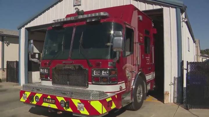 Person dies in fiery car crash that sparked small brush fire in Fallbrook