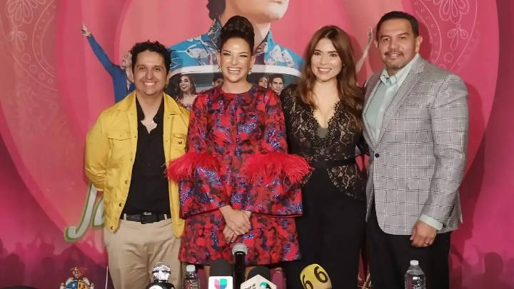Natalia Jiménez cierra con broche de oro el Festival Juárez Juangabrielísimo 2025