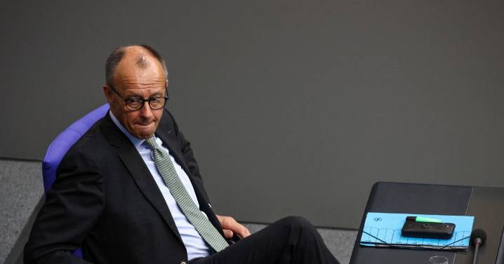 El apoyo a la extrema derecha se triplica en la provincia más poblada de Alemania