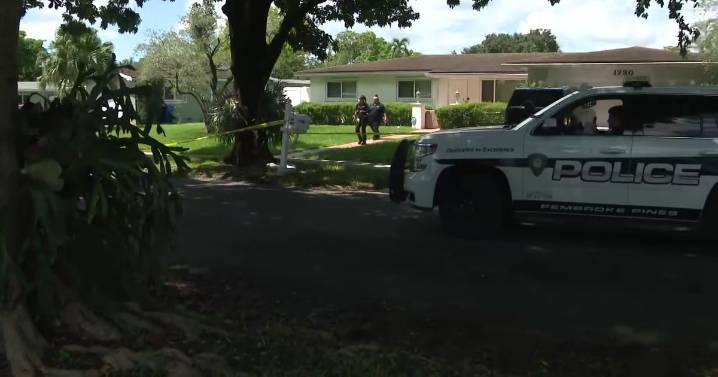 2 found dead in Broward home; Pembroke Pines police search for missing grandson