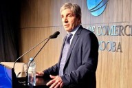 Encuesta: Desplome de la imagen de Luis Caputo (caen Milei y todos sus ministros)
