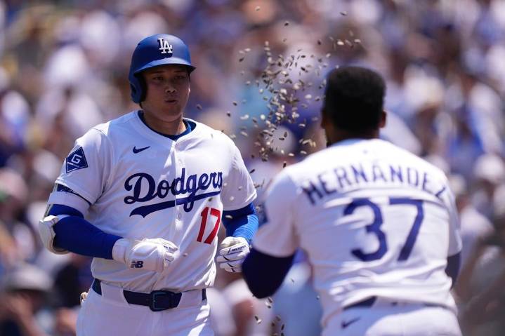 MLB spending disparity on display as Dodgers take on Reds