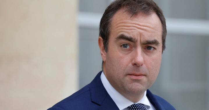Macron nombra primer ministro a Sébastien Lecornu tras la moción de confianza a Bayrou