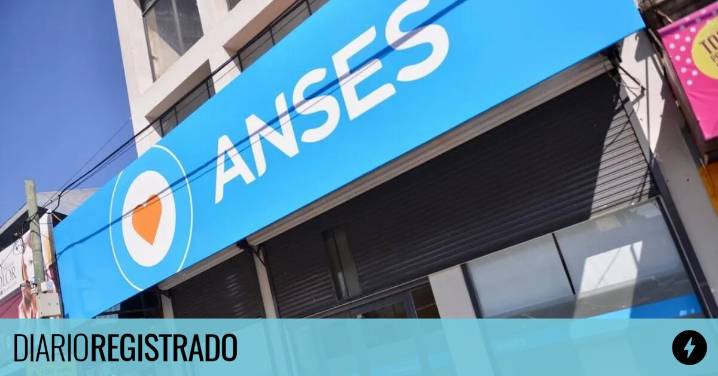 Montos actualizados: cuánto se cobra por AUH, Tarjeta Alimentar y Complemento Leche de ANSES en octubre 2025