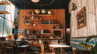 Las tendencias decorativas que triunfaron entre los años 20 y 70 y regresan para transformar tu hogar con ese toque vintage de la abuela