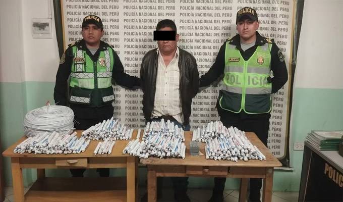 La Libertad: intervienen sujeto que transportaba en una camioneta más de 300 cartuchos de dinamita