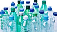 Crea un hermoso porta cubiertos con 3 botellas de plástico y un poco de goma EVA