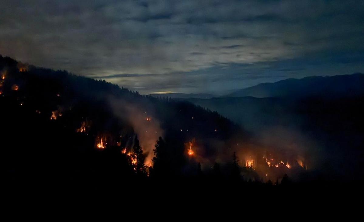 New Evacuation Notices Issued For Lower Sugarloaf Fire