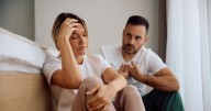 Dragging out apologies 'makes them more effective' than briefly saying sorry, study