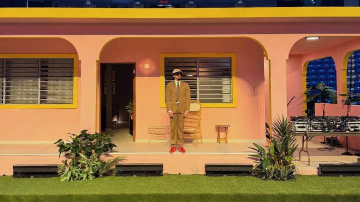 Presunto Dueño de ‘La Casita’ de Bad Bunny lo Demanda por 6 Millones de Dólares; Esto Sabemos