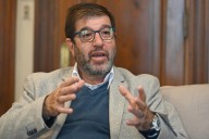Presidente del Frente Amplio destaca la "revolución de las cosas simples" en Uruguay