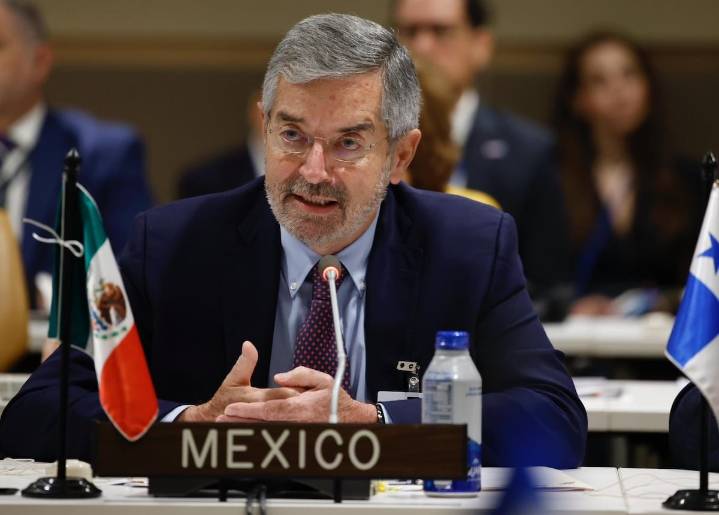 América Latina y el Caribe se deben preservar como zonas de paz: Juan Ramón de la Fuente