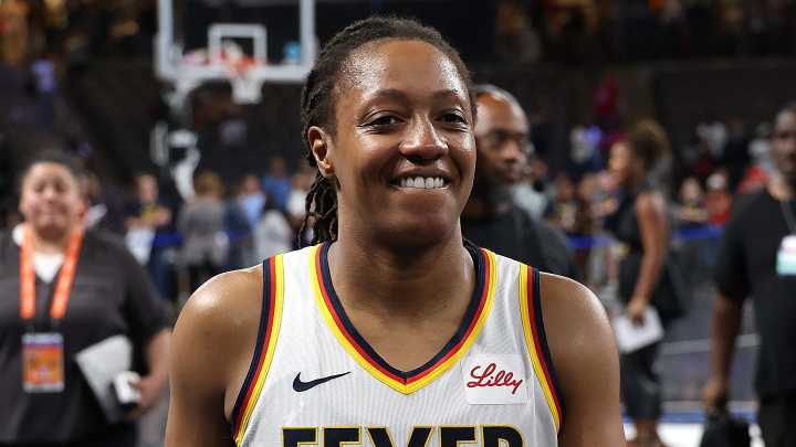 Kelsey Mitchell stats: Indiana Fever star leads to WNBA Playoffs win at Dream