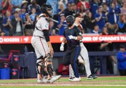 Deadspin | Vladimir Guerrero Jr., Jays pull away late against O's