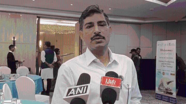 A·gilsak gimikna silchidarerangko tarie watgipa ong·na India re·mikkanga
