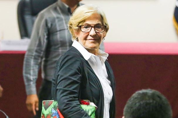 ‘Tía Regia’ minimiza juicio en su contra