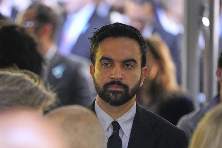 Presidente del Partido Demócrata de Nueva York se niega a respaldar la candidatura de Zohran Mamdani