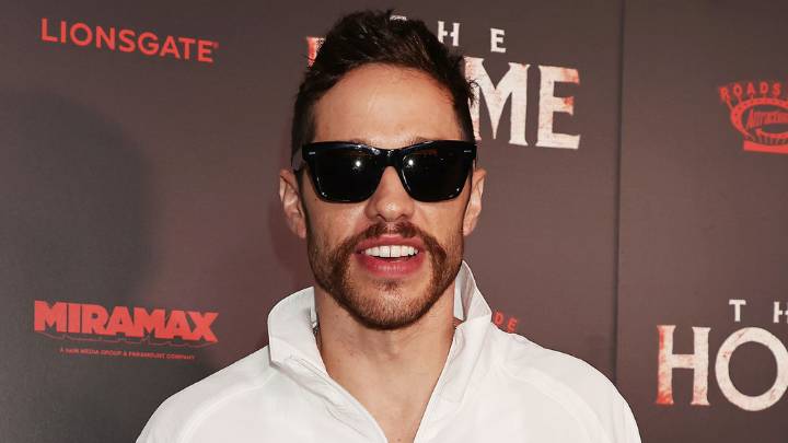 Pete Davidson defends Pedro Pascal against online critics