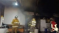 Investigan incendio en centro de rehabilitación abandonado en Jesús María; autoridades hallan siglas de presunta organización delictiva