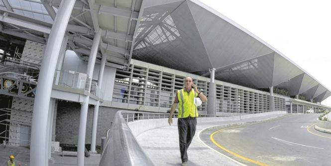 Gobierno asumirá operación del aeropuerto de Cali 