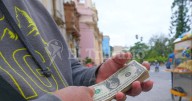 Dólar en Salta: tras el cimbronazo electoral, la divisa bajó con fuerza este martes