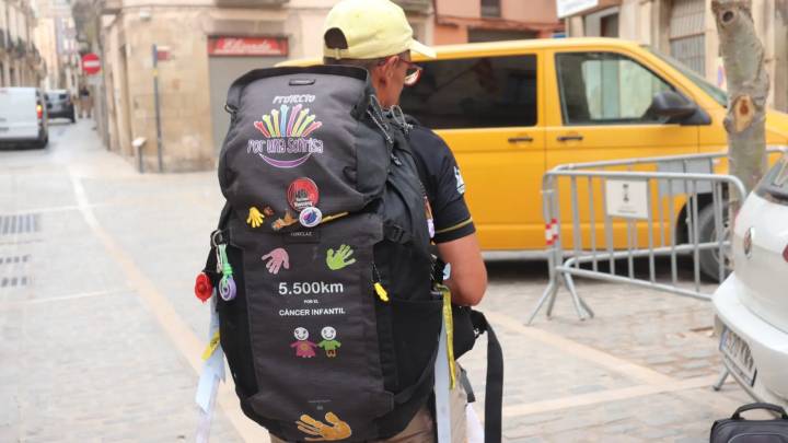 Caminando más de 5.000 kilómetros para apoyar la lucha contra el cáncer infantil