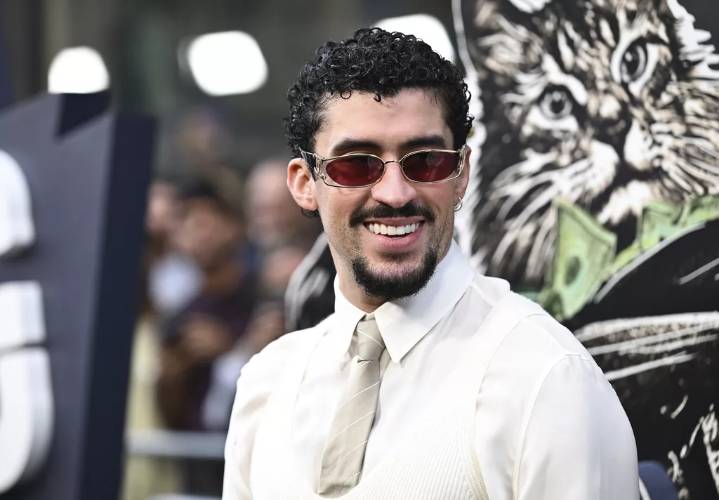 Bad Bunny rompe récord como finalista de los Premios Billboard