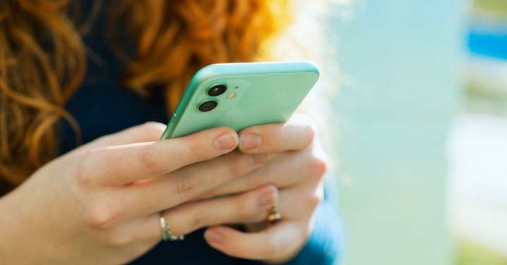 How Our Phones Messed With the Menstrual Cycle’s Link to the Moon