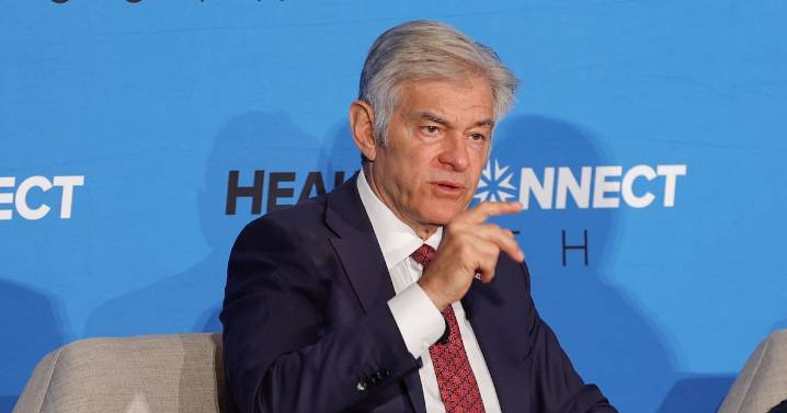 Trump official Dr. Oz to health workers in Atlanta: ‘I’m here recruiting’