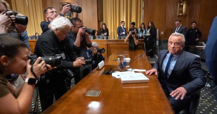 Kennedy family members call RFK Jr. a 'threat' to Americans' health and call for his resignation
