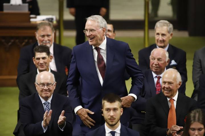 Former Canadiens star goaltender Ken Dryden dies of cancer at age 78
