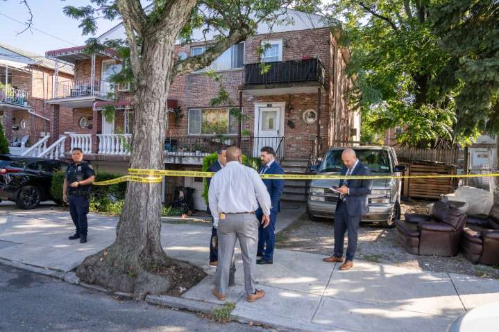 Man, 70, stabbed to death in his Brooklyn home, suspect in custody